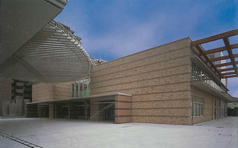 泉屋 メモリアルホール香里